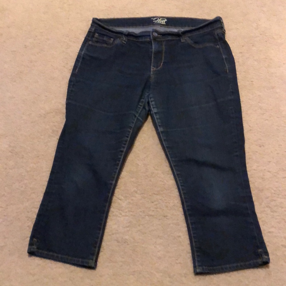 Old Navy Flirt crop